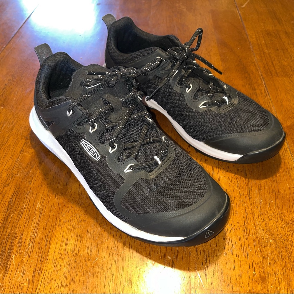 Keen Black and White Women's Sneakers